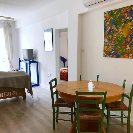 Cende Court 2 Bedroom Apartment - Sea Views Apartment
